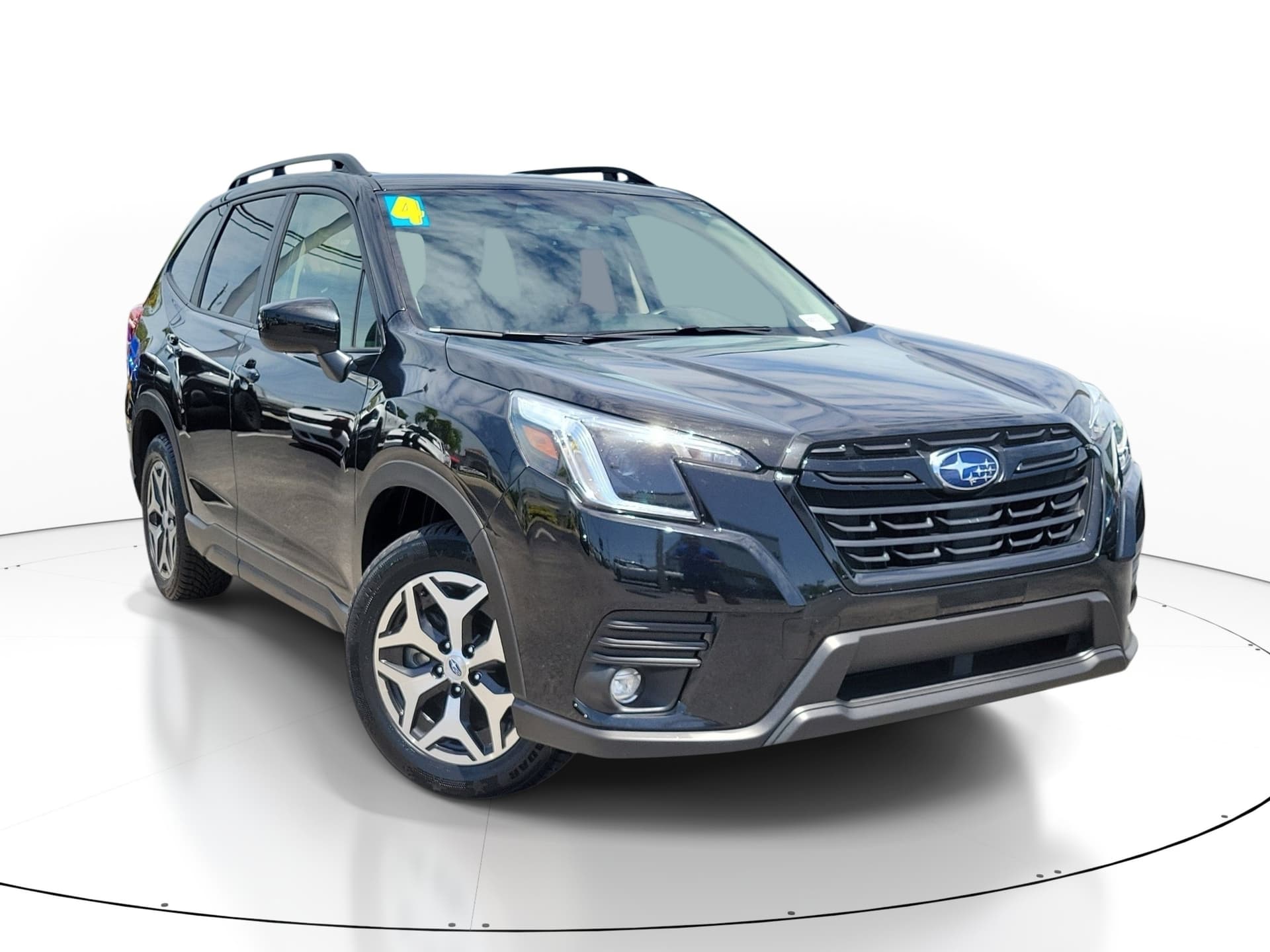 2024 Subaru Forester Premium — photo 1 of 30