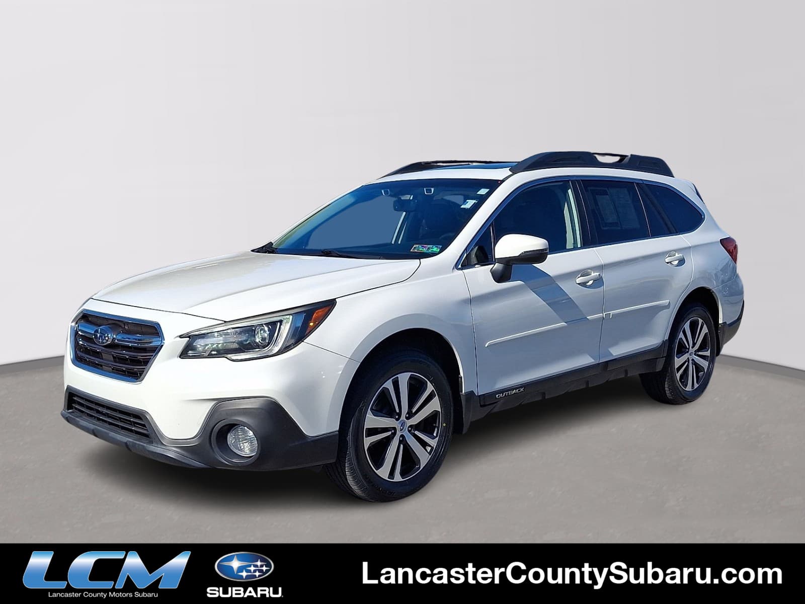 2019 Subaru Outback Base — photo 1 of 33