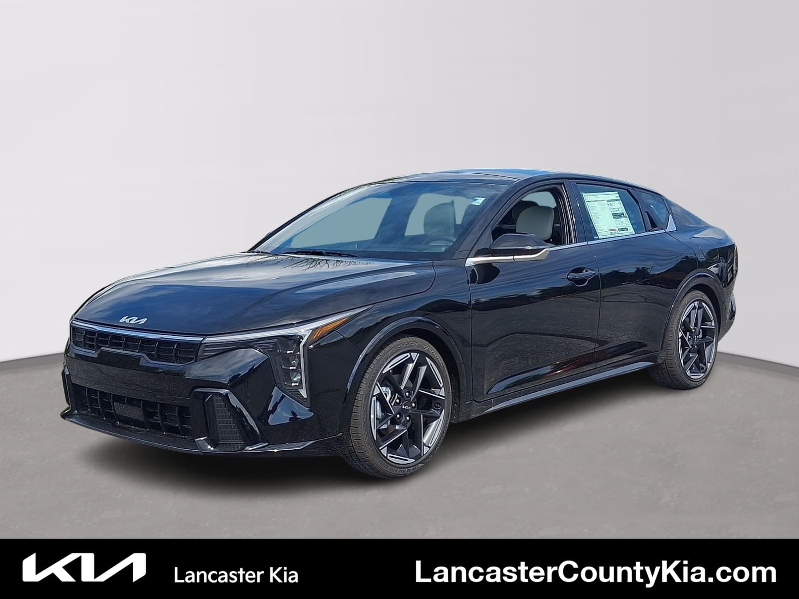 2026 Kia K4 GT-Line — photo 1 of 19