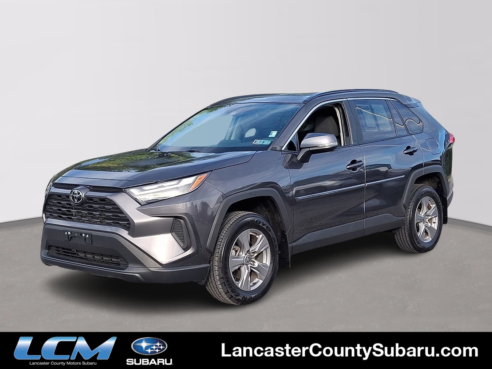 2024 Toyota RAV4 XLE — photo 1 of 33