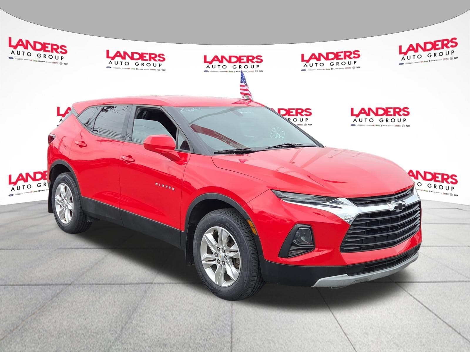 2020 Chevrolet Blazer LT — photo 1 of 25