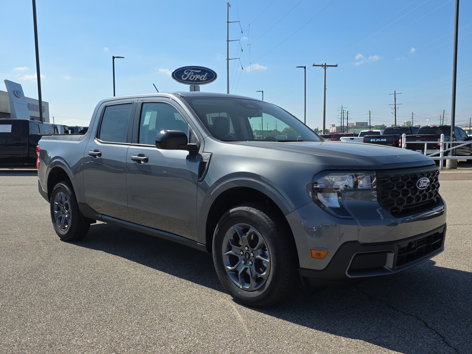 2026 Ford Maverick XLT — photo 1 of 11