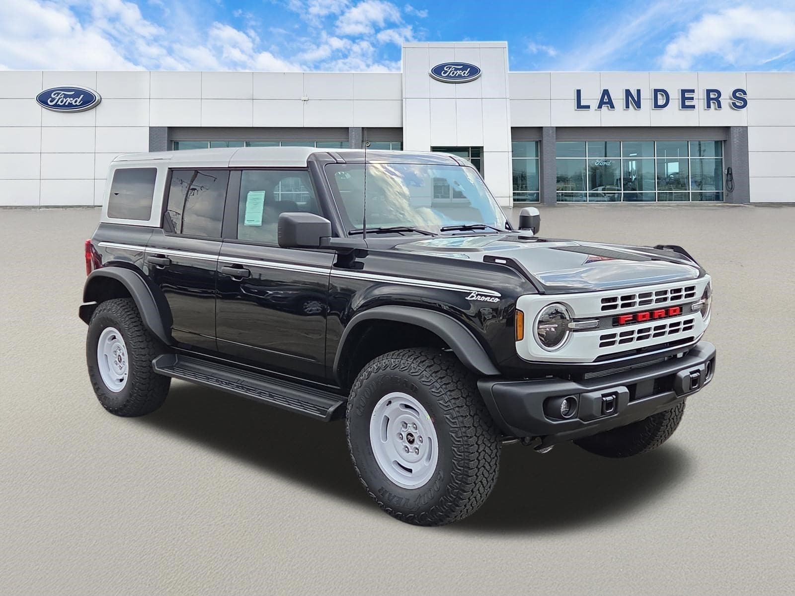 2026 Ford Bronco Heritage Edition — photo 1 of 24