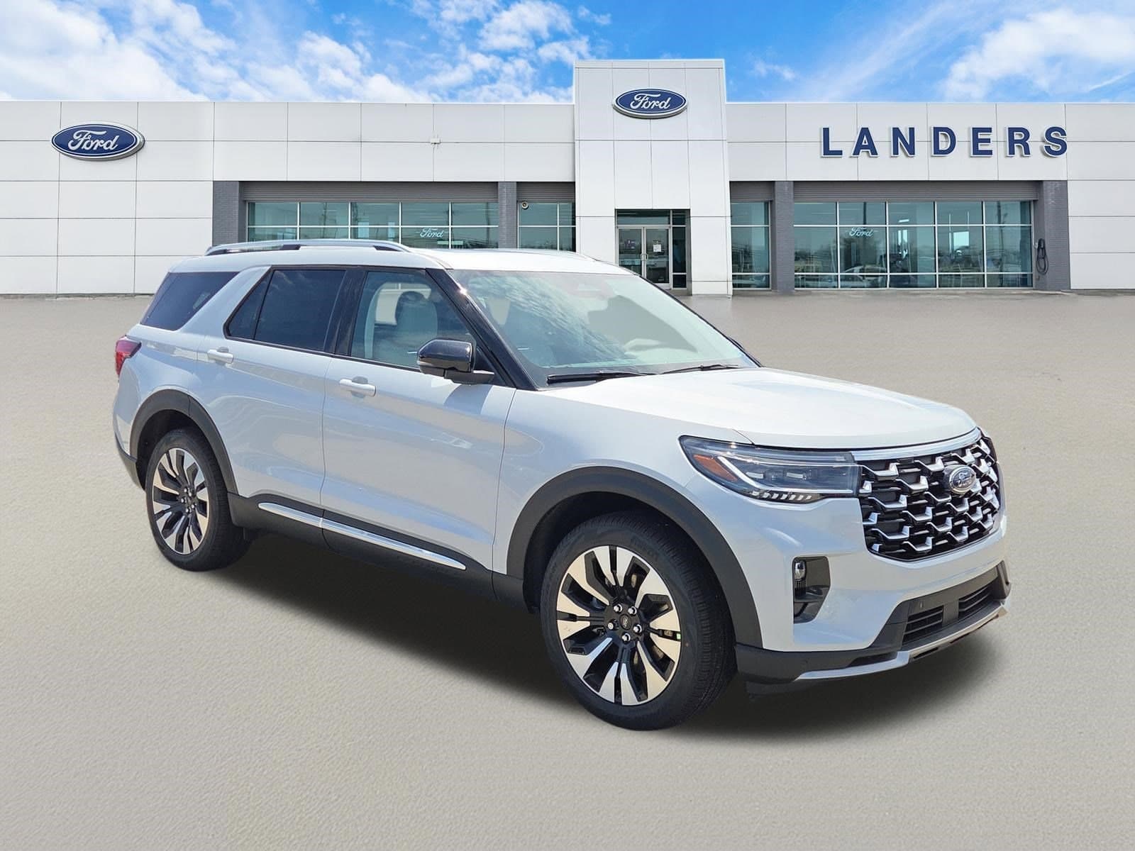 2026 Ford Explorer Platinum — photo 1 of 25