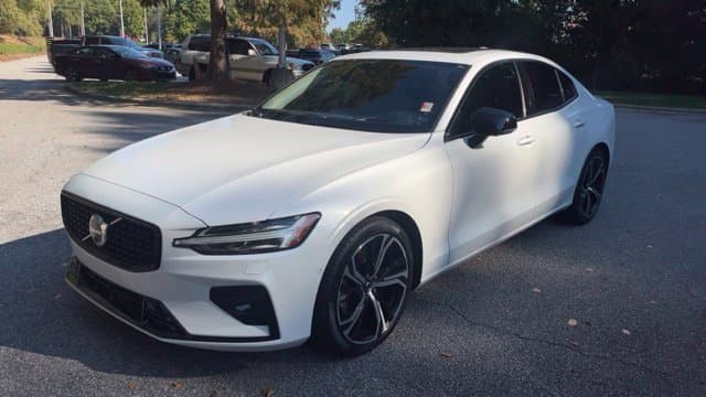 2024 Volvo S60 Ultimate Dark Theme — photo 1 of 13