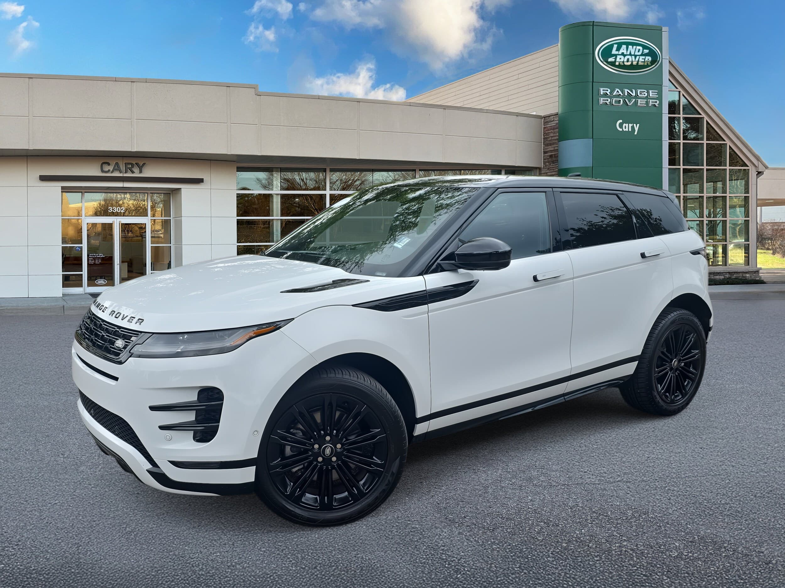Foto de 2024 Land Rover Range Rover Evoque Dynamic SE