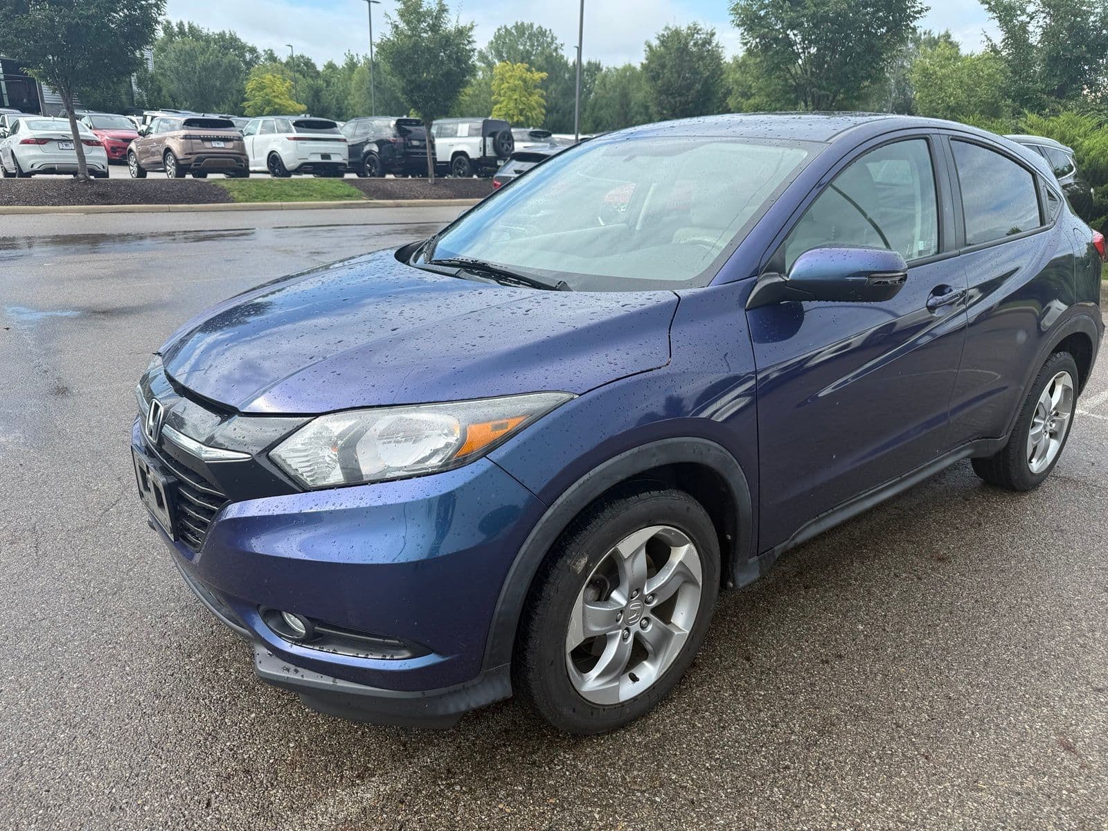 2017 Honda HR-V EX — photo 1 of 8