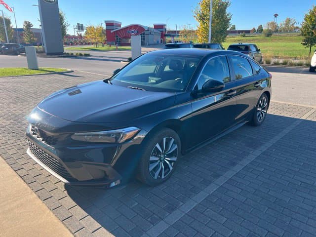 2024 Honda Civic Hatchback EX-L — photo 1 of 19
