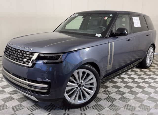 2024 Land Rover Range Rover SE — photo 1 of 29