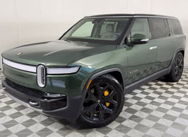 2023 Rivian R1S Base — photo 1 of 30
