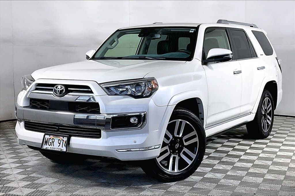 2022 Toyota 4Runner Limited — photo 1 of 33