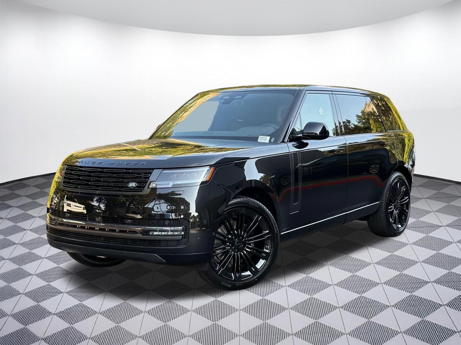 2026 Land Rover Range Rover SE — photo 1 of 31