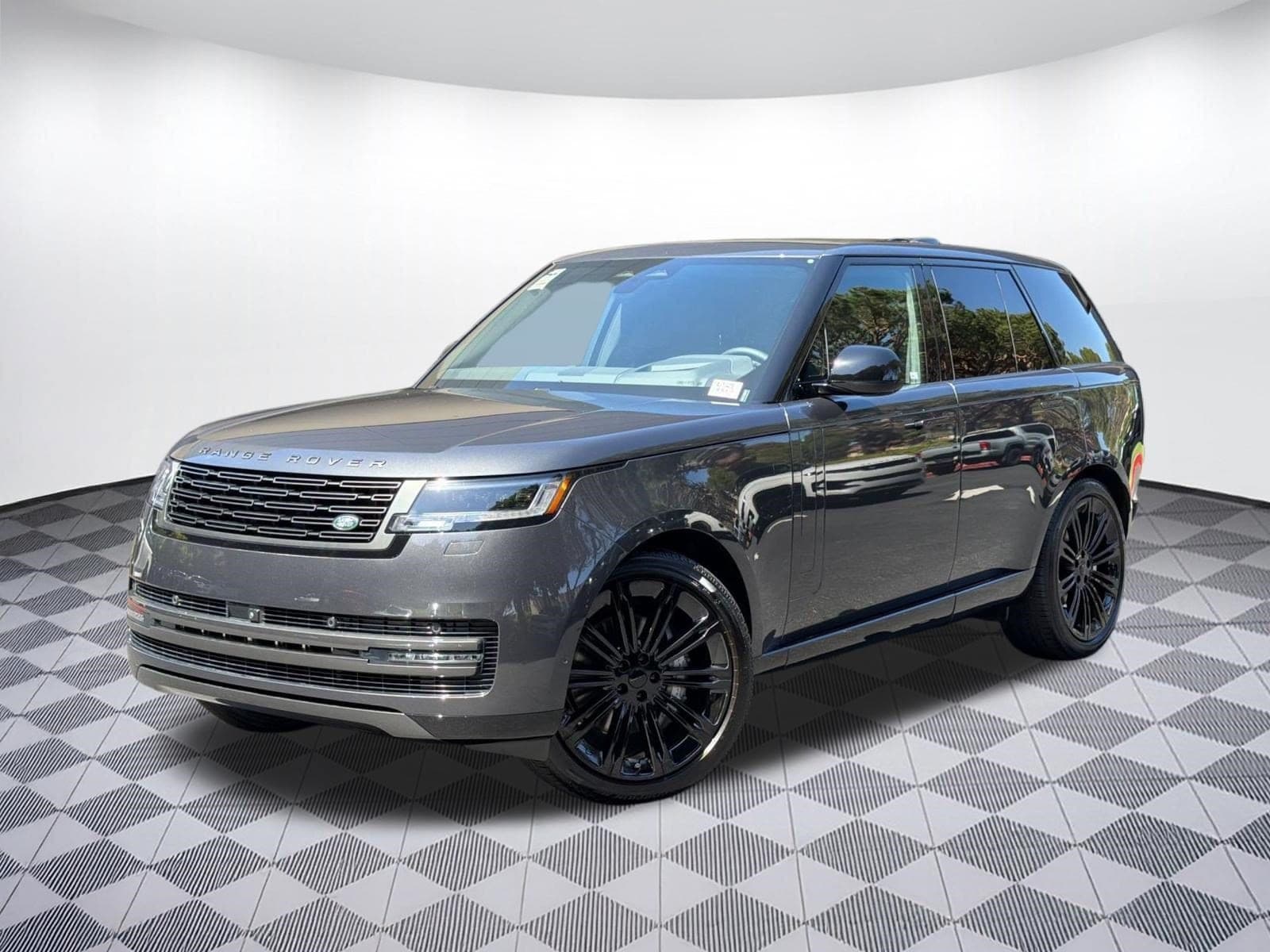 2026 Land Rover Range Rover SE — photo 1 of 31