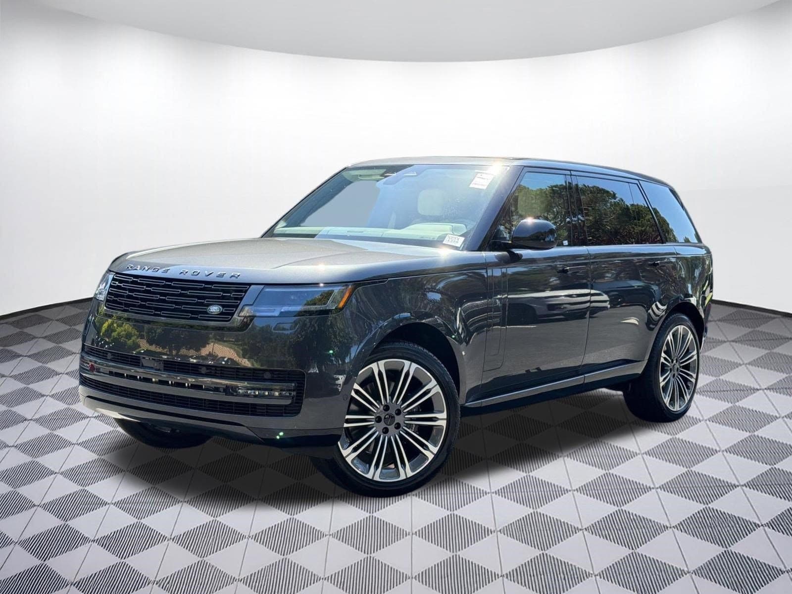 2026 Land Rover Range Rover SE — photo 1 of 31
