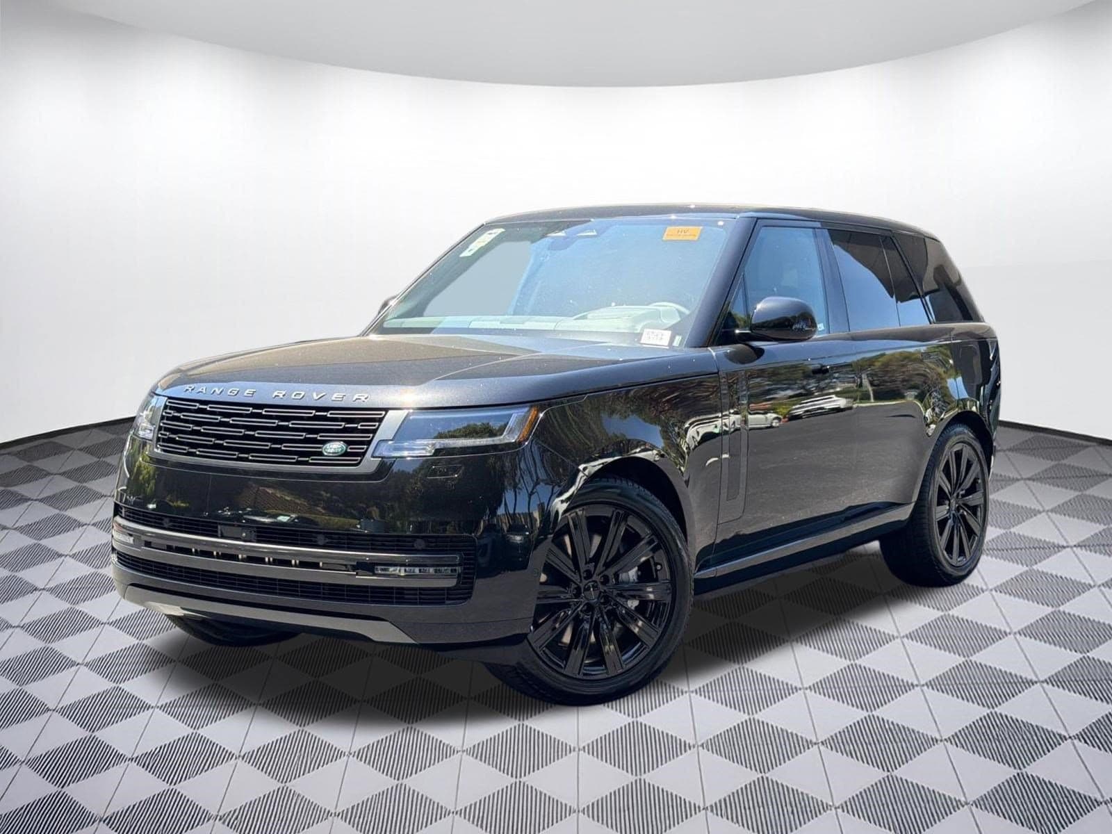 2026 Land Rover Range Rover SE — photo 1 of 31