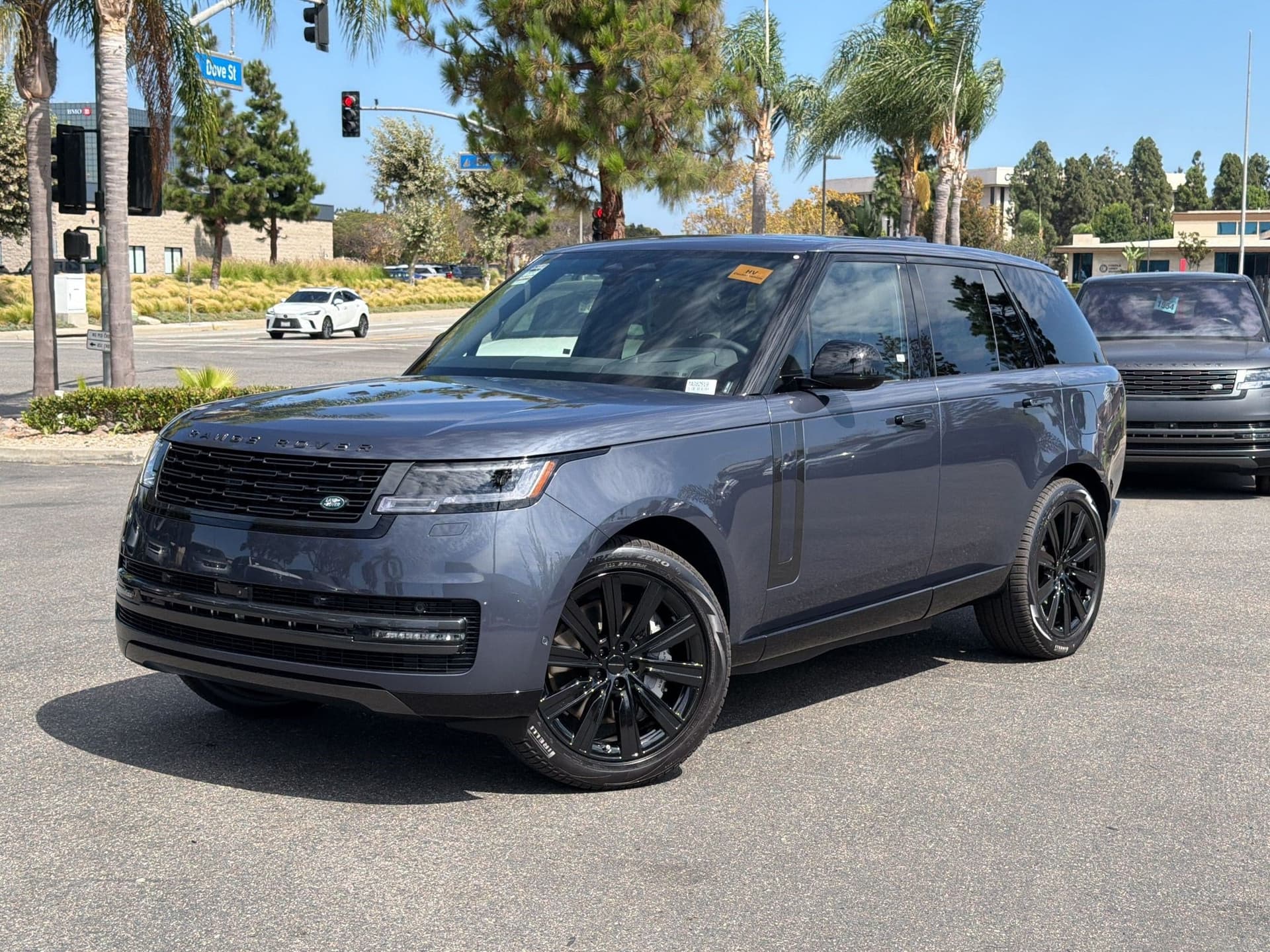 2026 Land Rover Range Rover SE — photo 1 of 31
