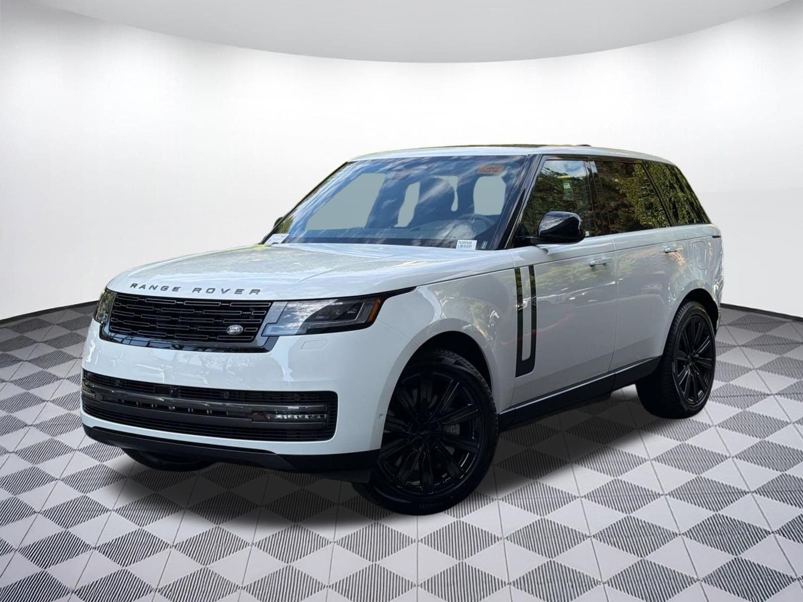 2026 Land Rover Range Rover SE — photo 1 of 31