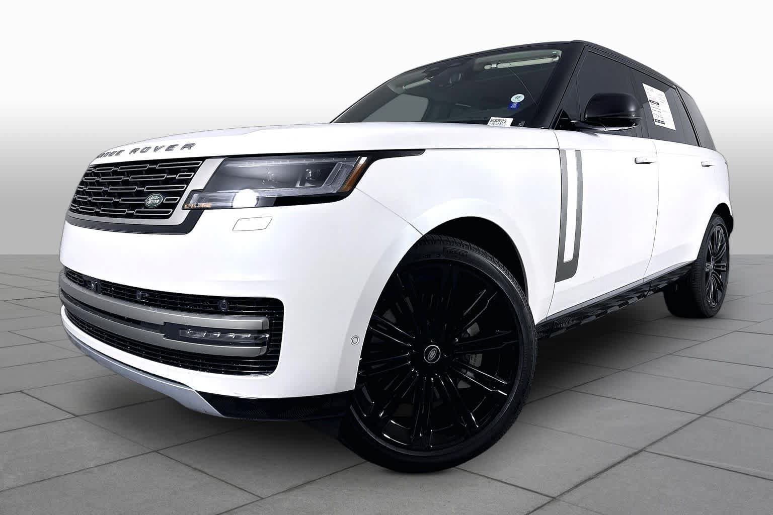 2025 Land Rover Range Rover Base — photo 1 of 32