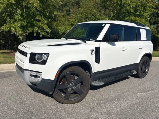 2023 Land Rover Defender S — photo 1 of 13