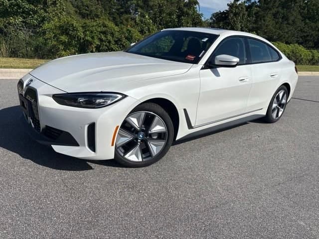 2023 BMW i4 eDrive35 — photo 1 of 13