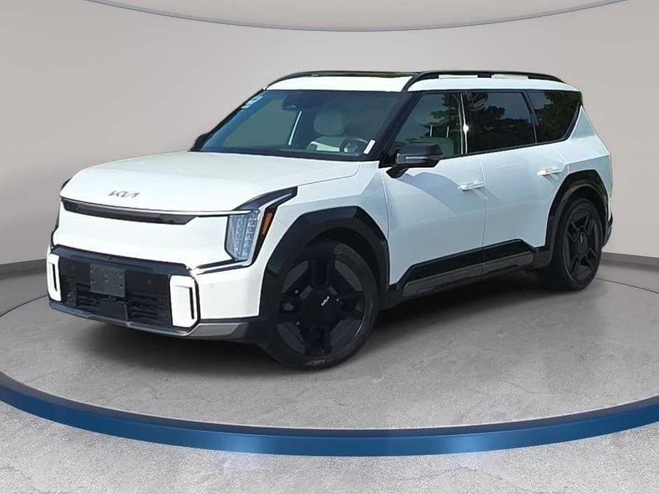 2024 Kia EV9 GT-Line — photo 1 of 38