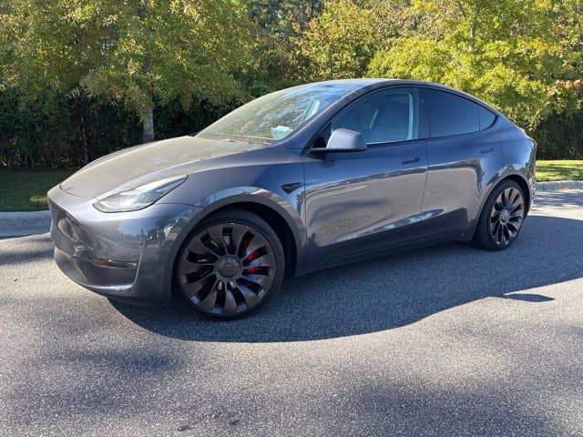 2023 Tesla Model Y Performance — photo 1 of 13