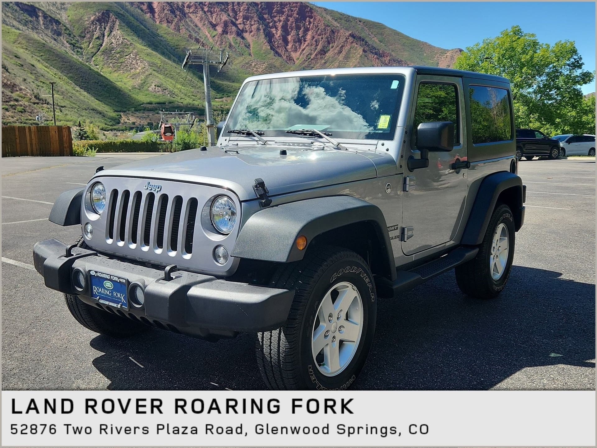 2016 Jeep Wrangler Sport — photo 1 of 28