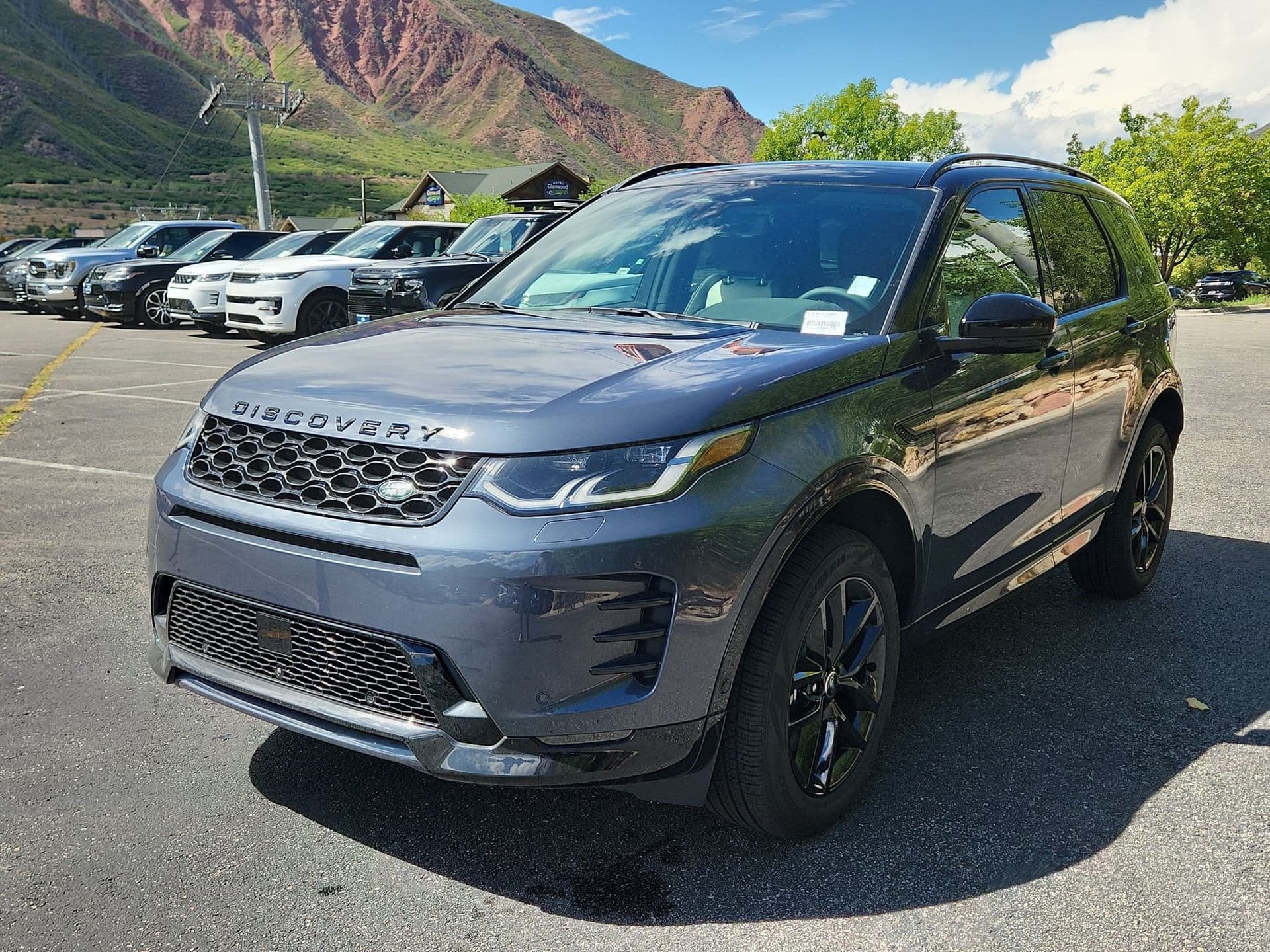 2026 Land Rover Discovery Sport Landmark — photo 1 of 30