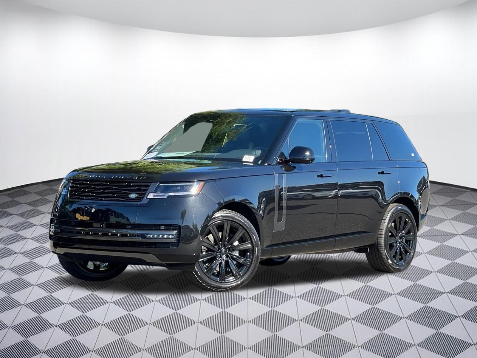 2026 Land Rover Range Rover SE — photo 1 of 31