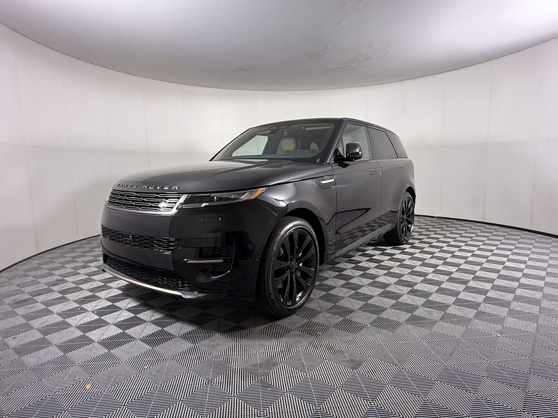 2027 Land Rover Range Rover Sport Dynamic SE — photo 1 of 25