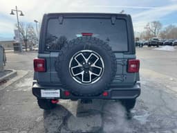 Extra Photo