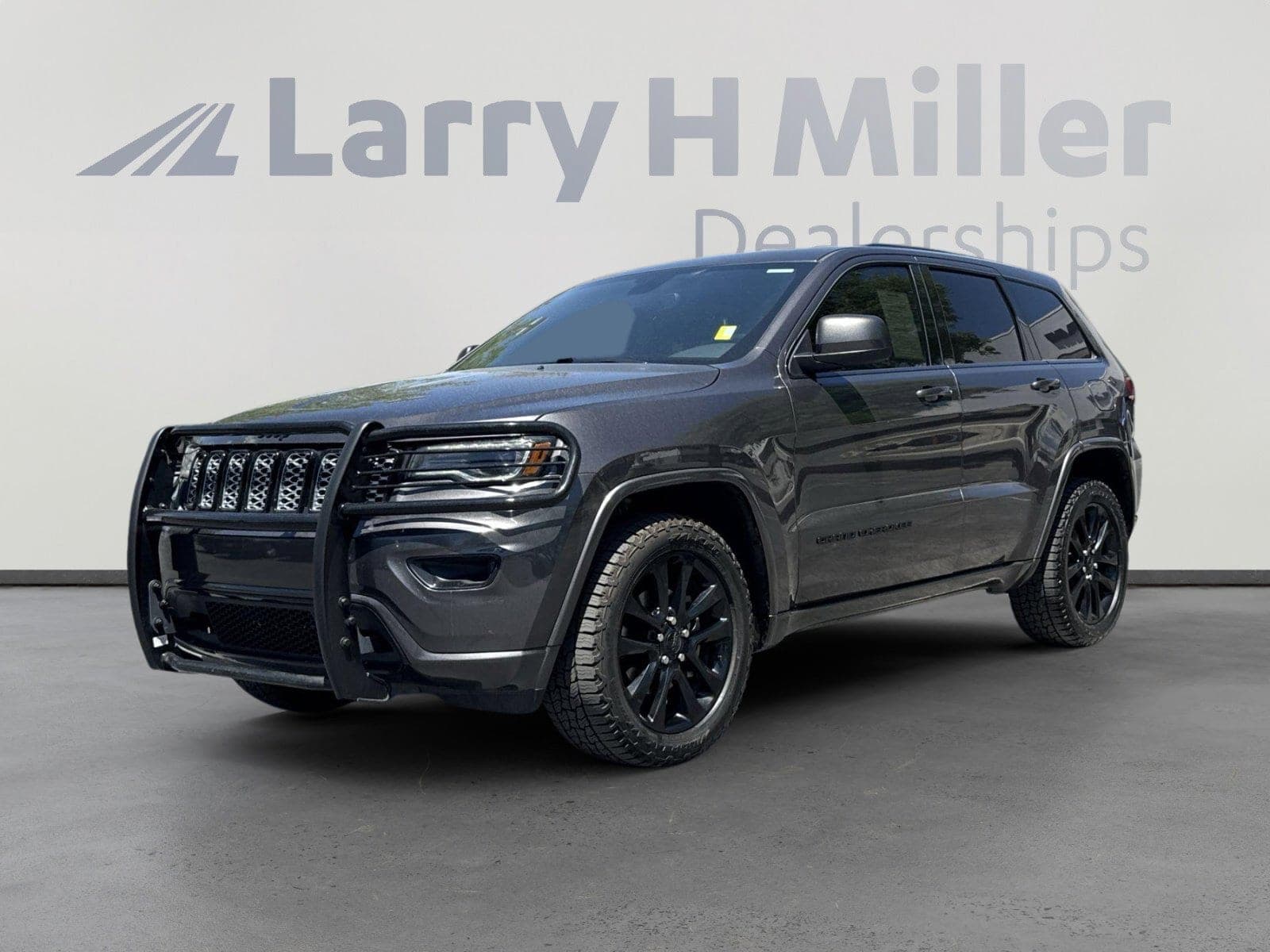Foto de 2020 Jeep Grand Cherokee Altitude