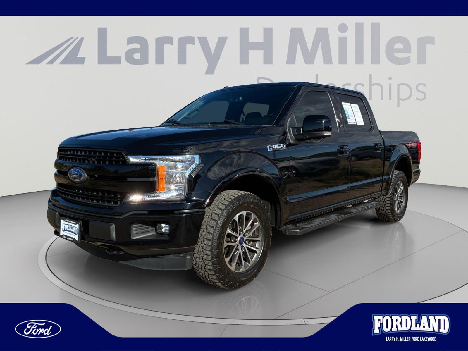 2018 Ford F-150 LARIAT — photo 1 of 32