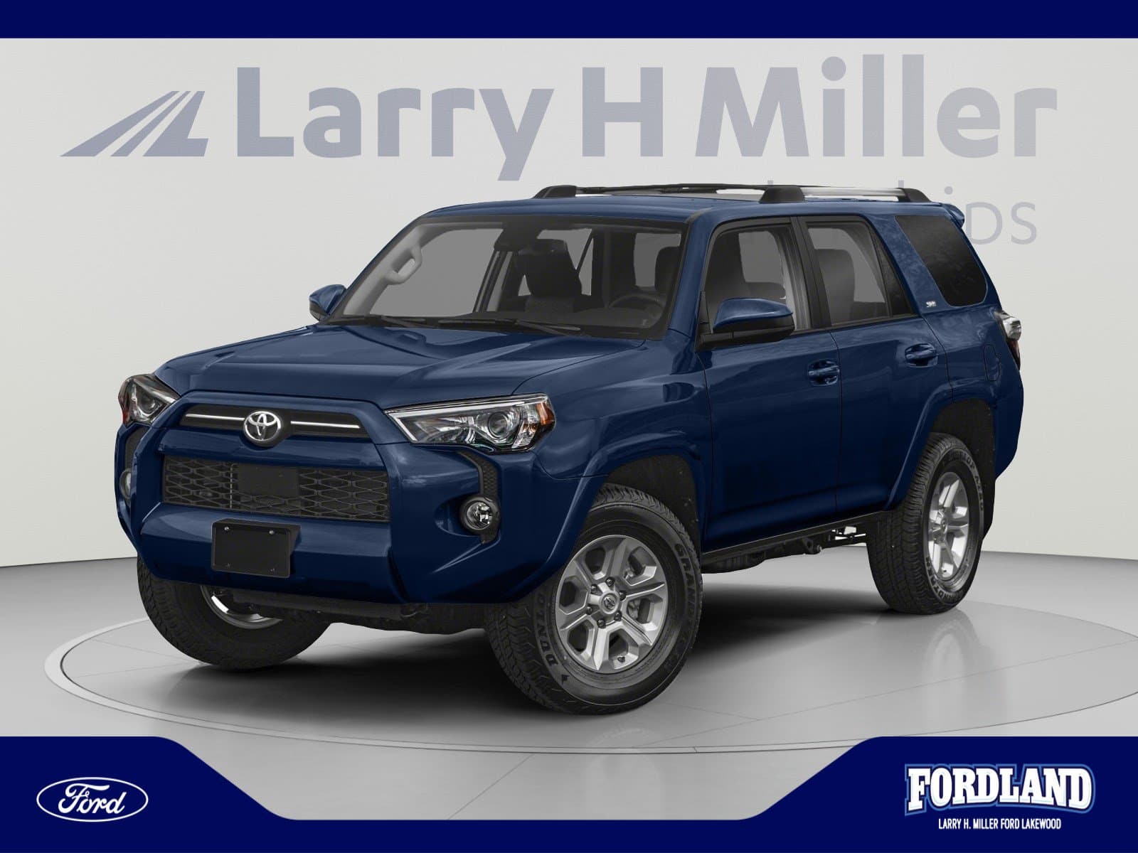2021 Toyota 4Runner SR5 — photo 1 of 10