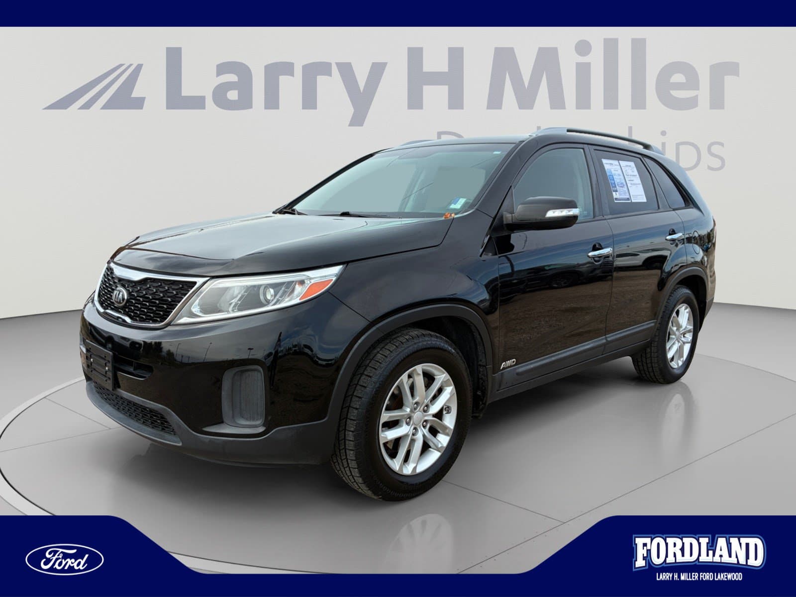 2015 Kia Sorento LX — photo 1 of 30