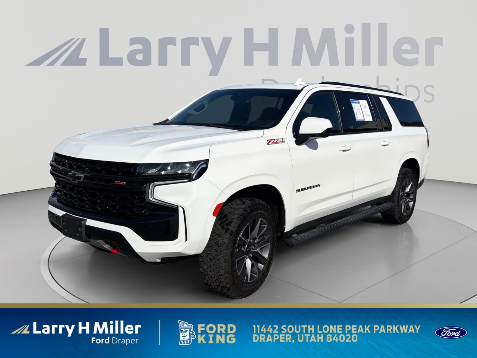 2021 Chevrolet Suburban Z71 — photo 1 of 34