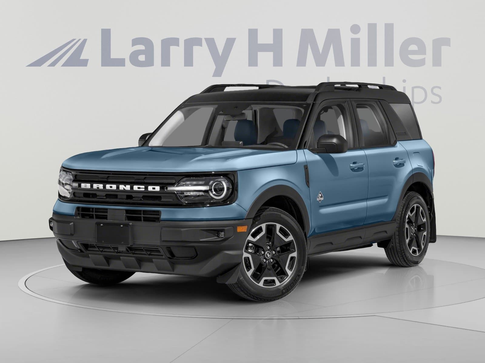 2021 Ford Bronco Sport Outer Banks — photo 1 of 12