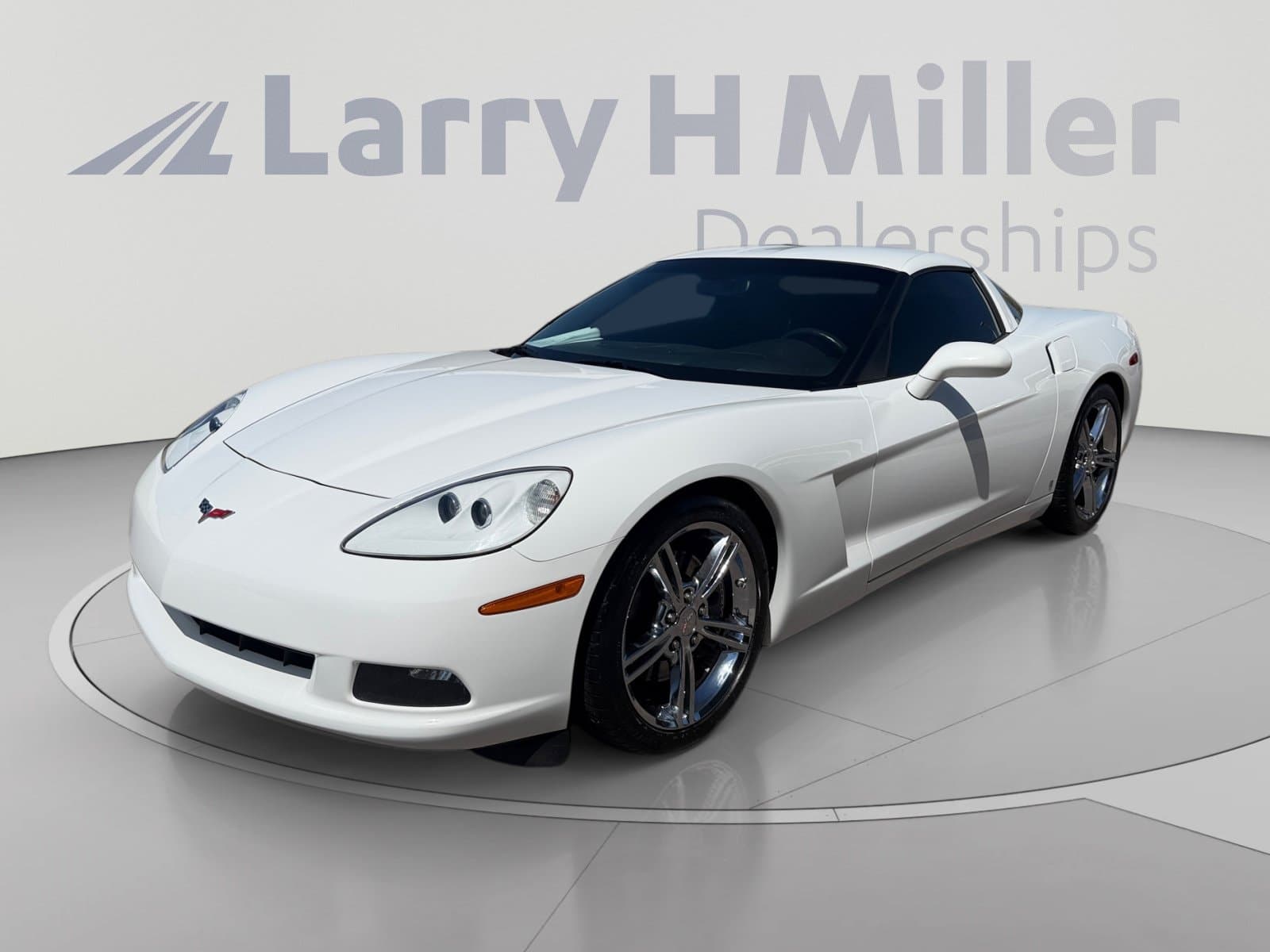 2008 Chevrolet Corvette Base — photo 1 of 36