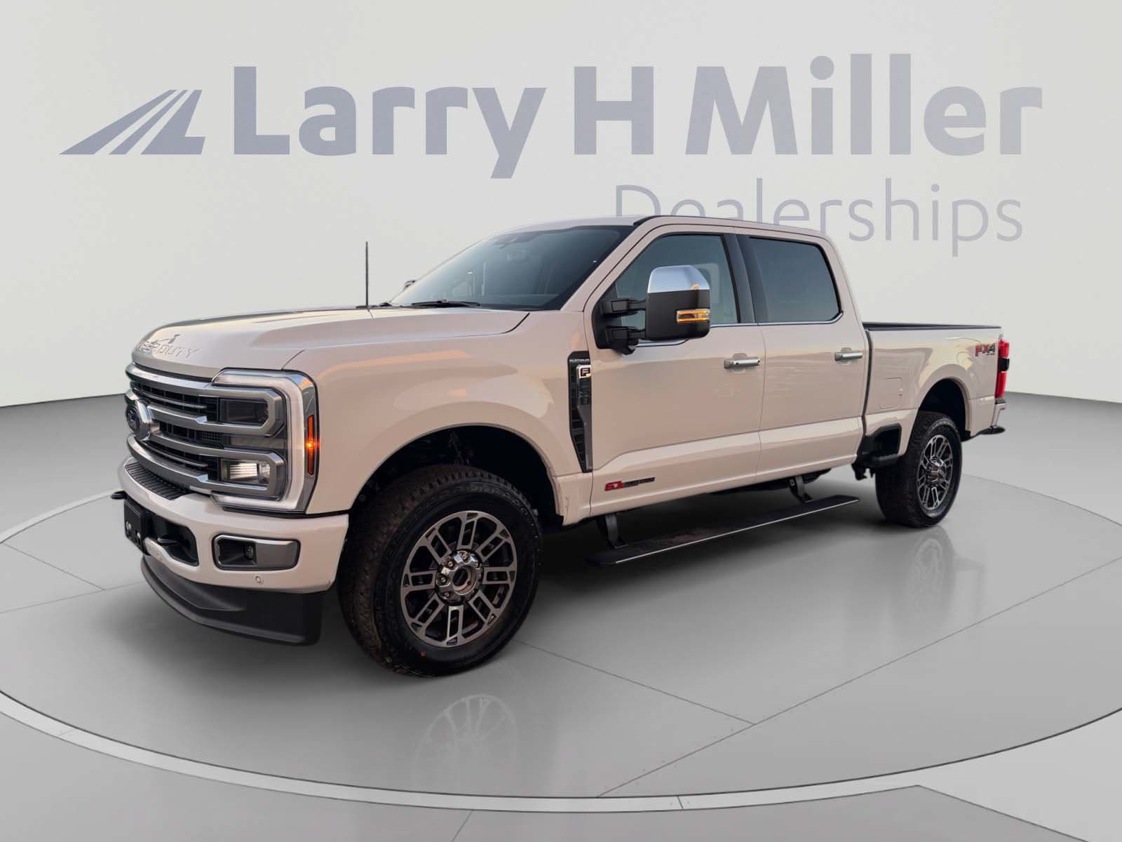 2026 Ford Super Duty F-250 SRW Platinum — photo 1 of 36