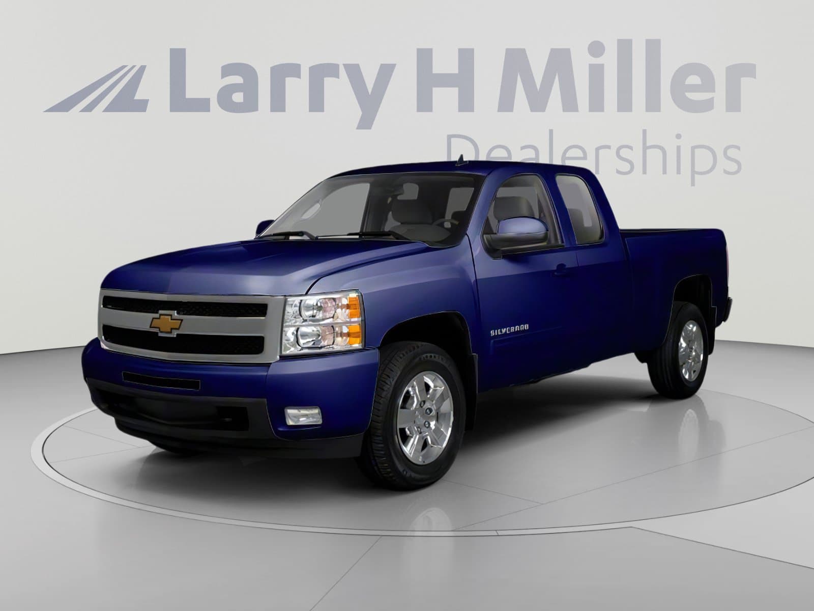 2013 Chevrolet Silverado 1500 LT — photo 1 of 17