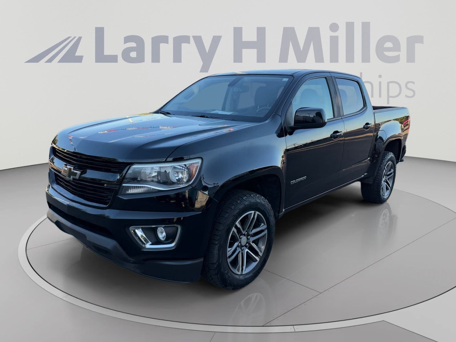 2020 Chevrolet Colorado 2WD Work Truck — photo 1 of 35
