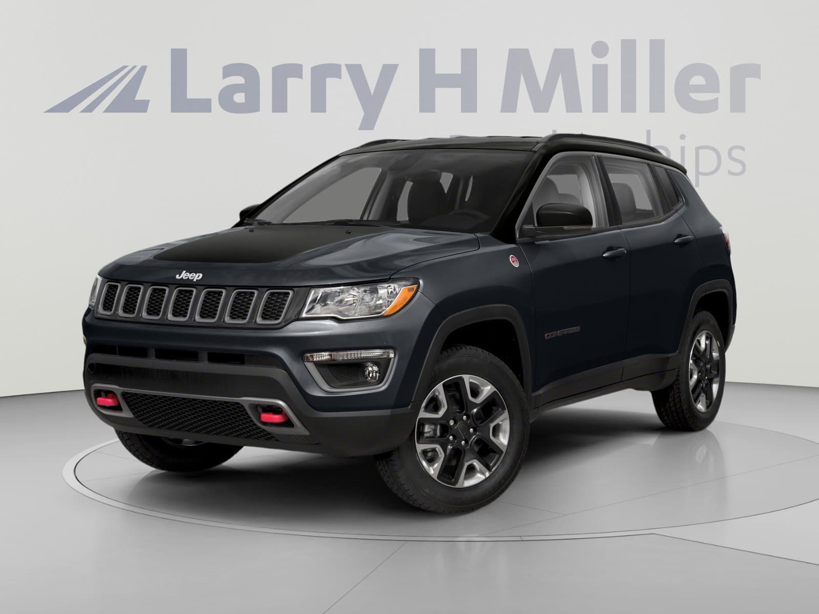 2018 Jeep Compass Trailhawk — photo 1 of 12