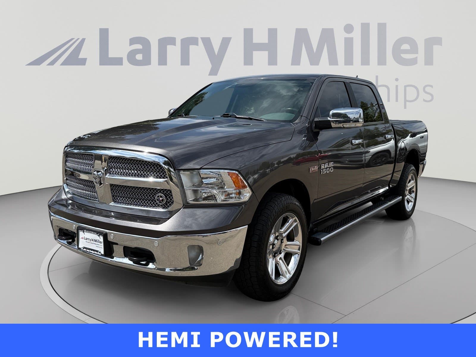2018 RAM 1500 Base — photo 1 of 35