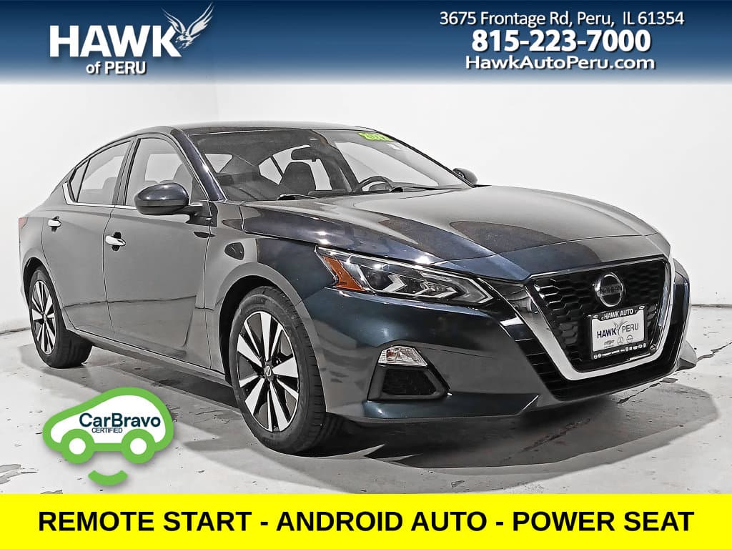 2022 Nissan Altima 2.5 SV — photo 1 of 31