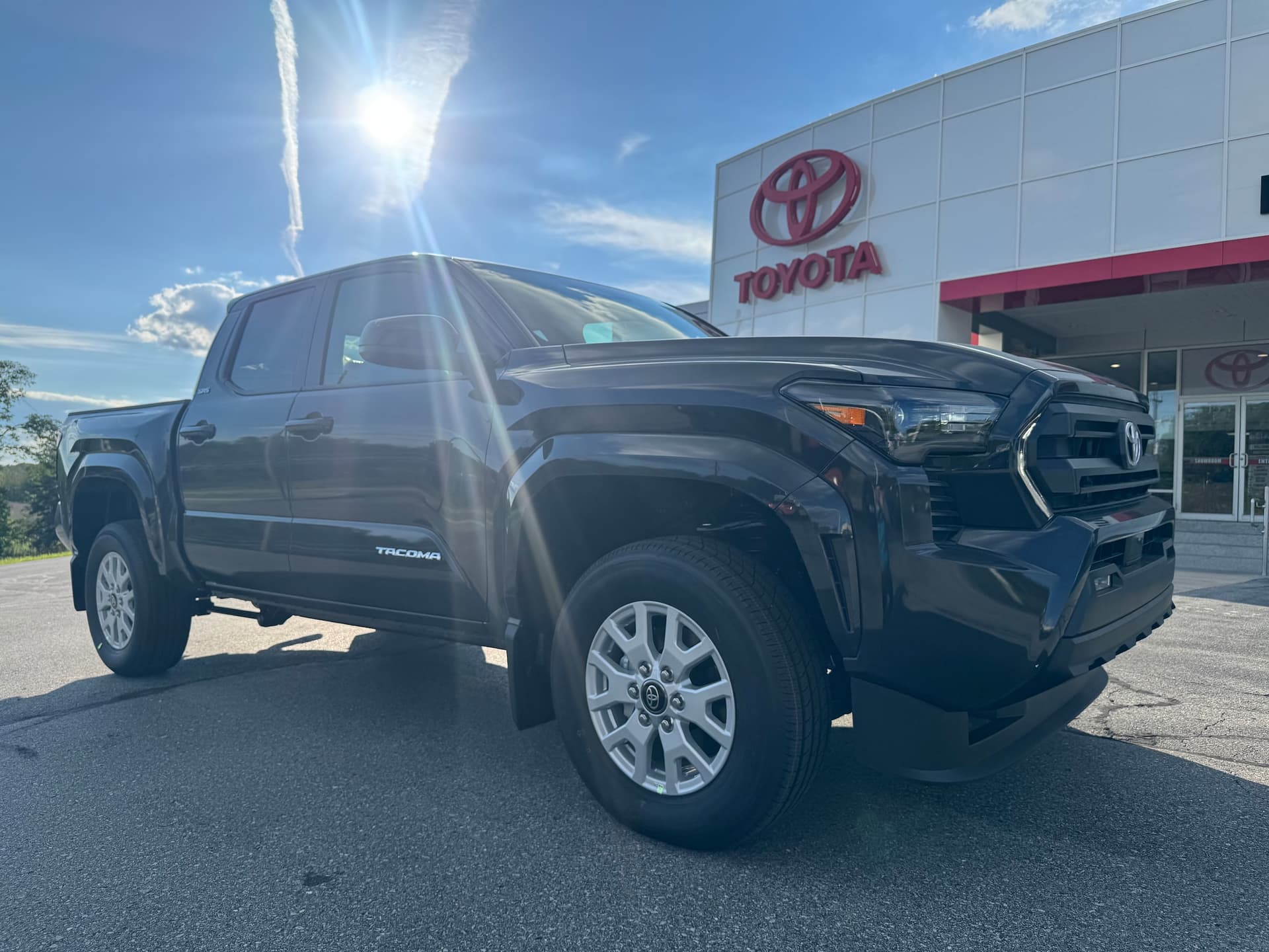 2026 Toyota Tacoma Double Cab SR5 — photo 1 of 50