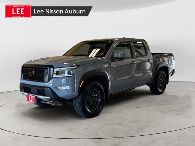 2023 Nissan Frontier PRO-4X — photo 1 of 26