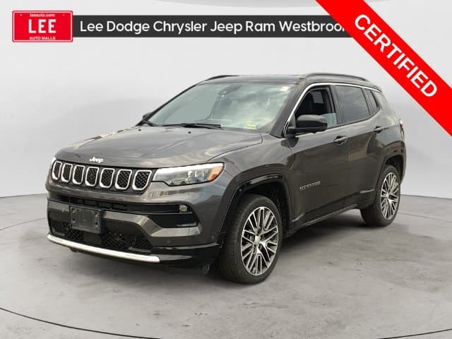 2023 Jeep Compass Limited — photo 1 of 11
