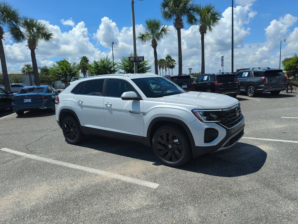 2026 Volkswagen Atlas Cross Sport 2.0T SE w/Technology — photo 1 of 48