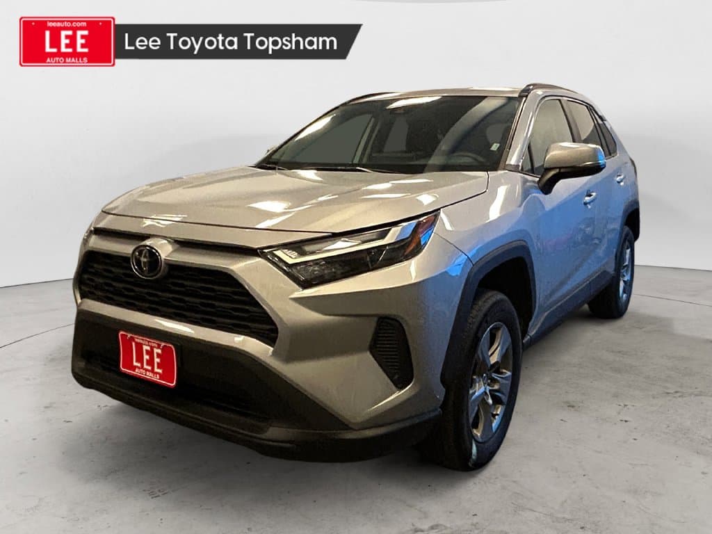 2025 Toyota RAV4 XLE — photo 1 of 26