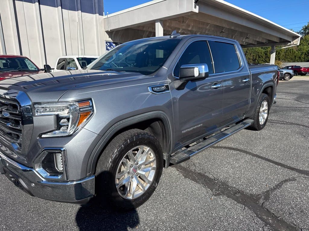 2020 GMC Sierra 1500 SLT — photo 1 of 8